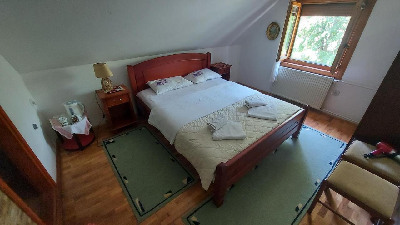 Guest House Milena Žabljak Exteriör bild